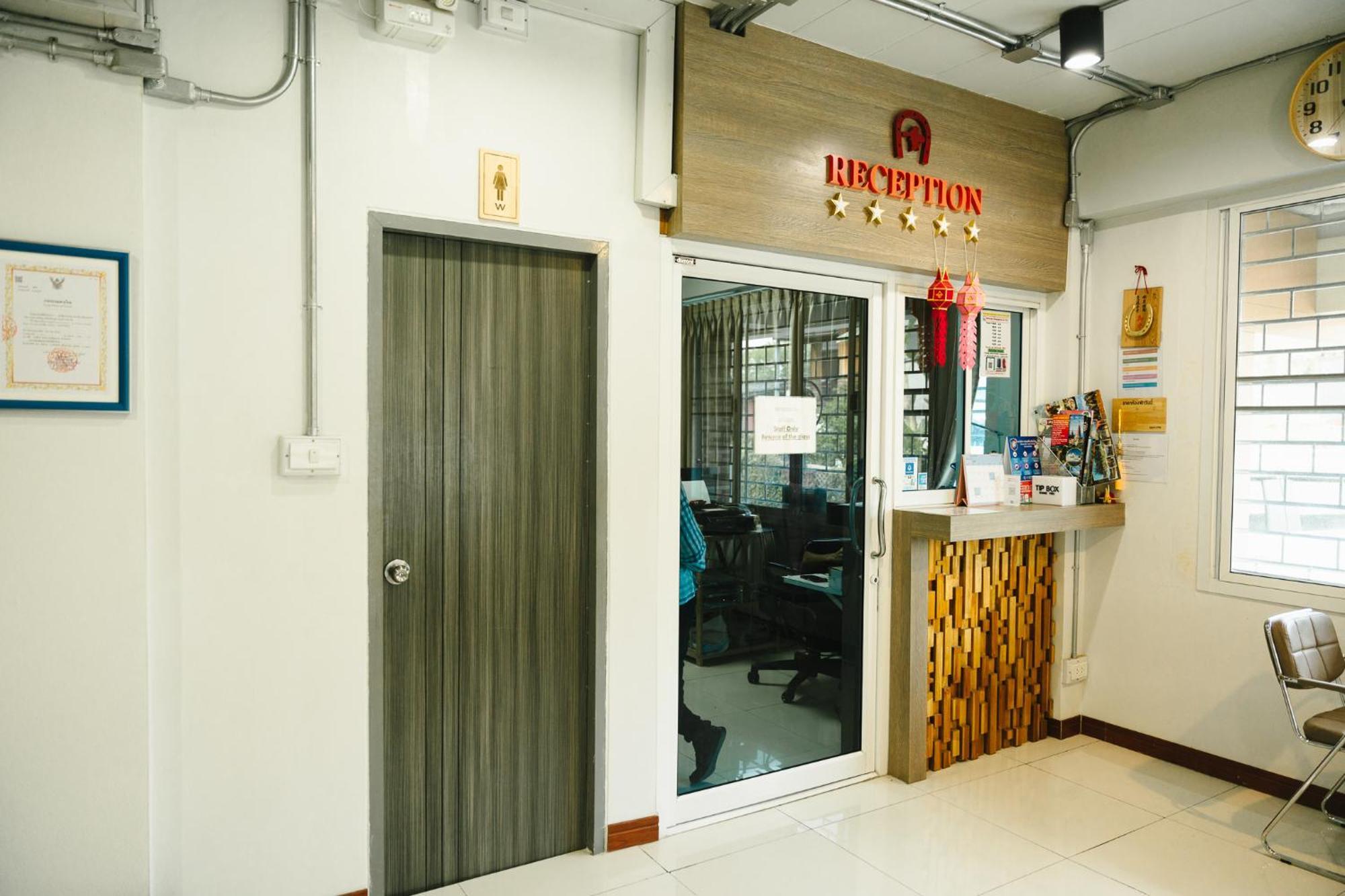 The Ten Hotel Thippanate Chiang Mai Dış mekan fotoğraf